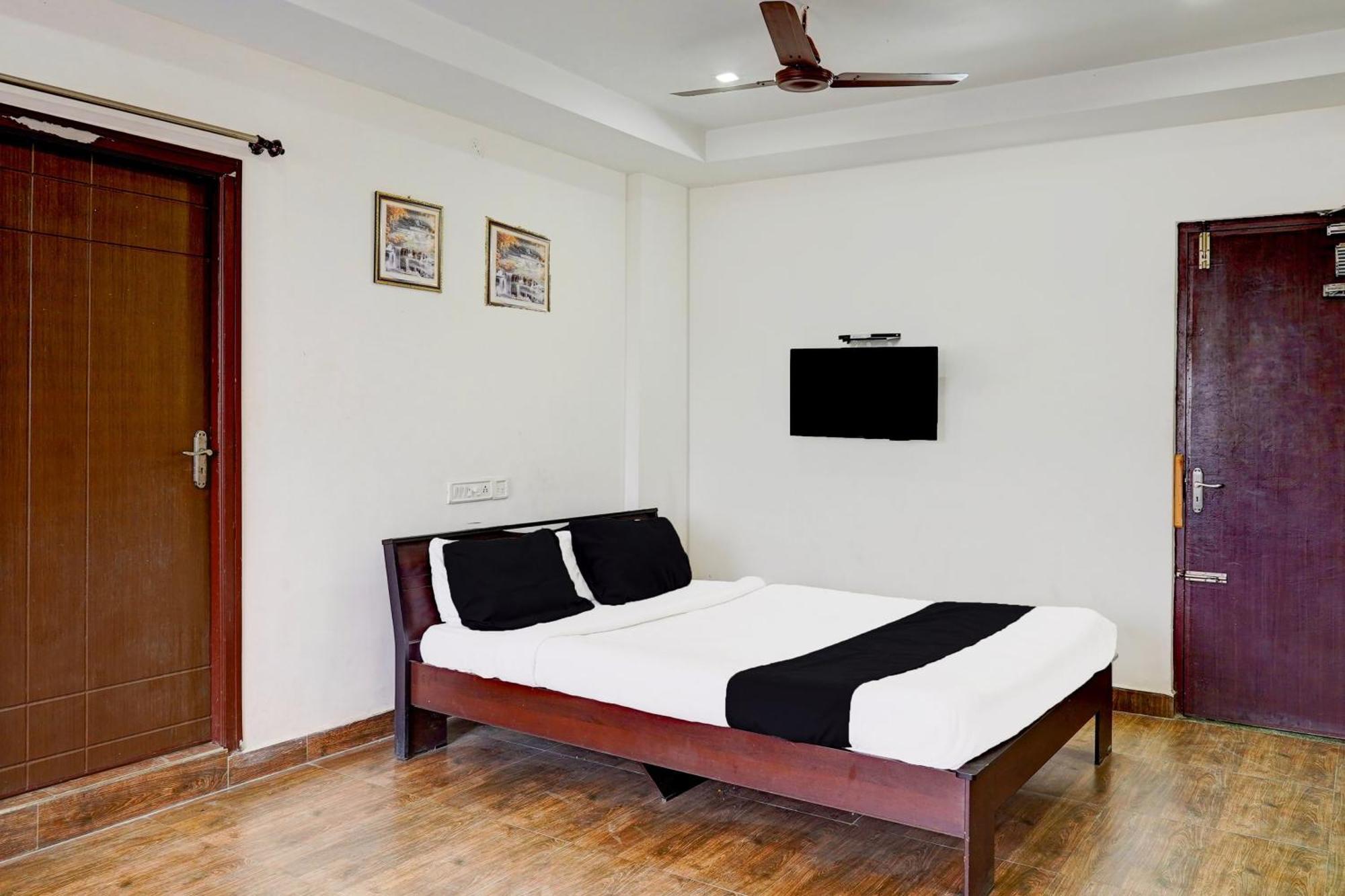 Hotel O Ambur Exterior photo