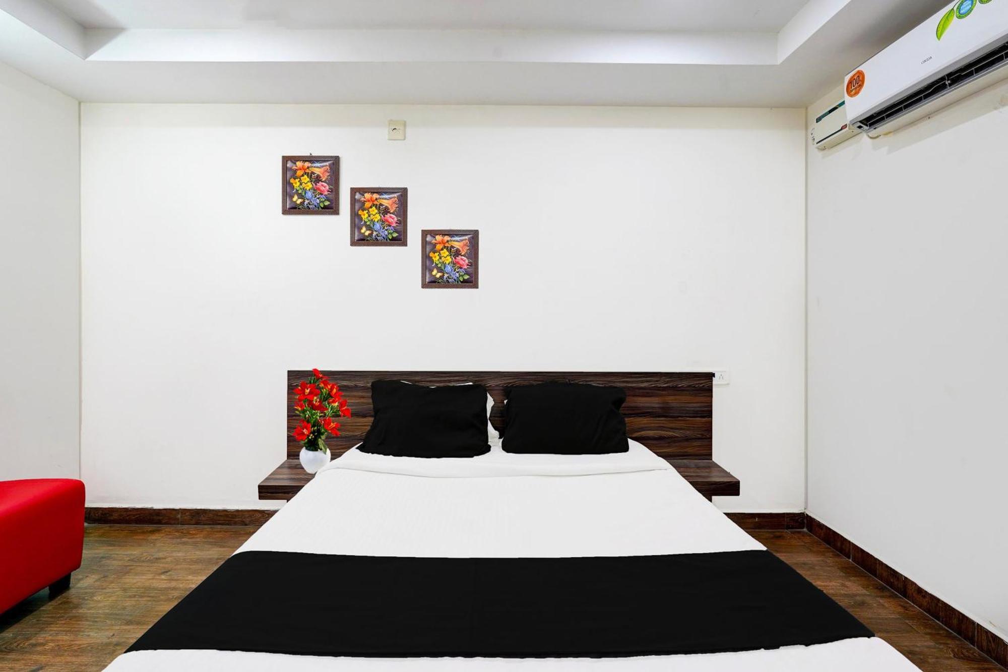 Hotel O Ambur Exterior photo